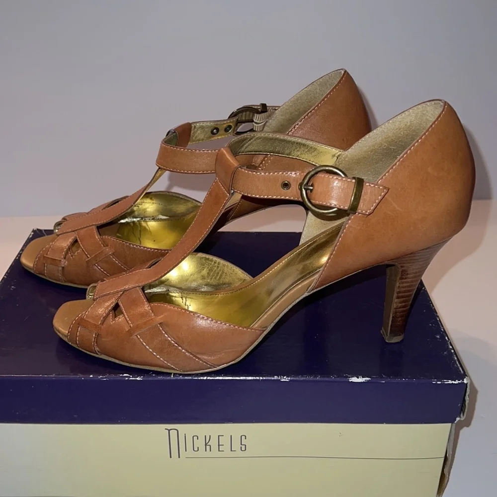 Womens size 91/2 heel tan leather heel by Nickels - Picture 2 of 4